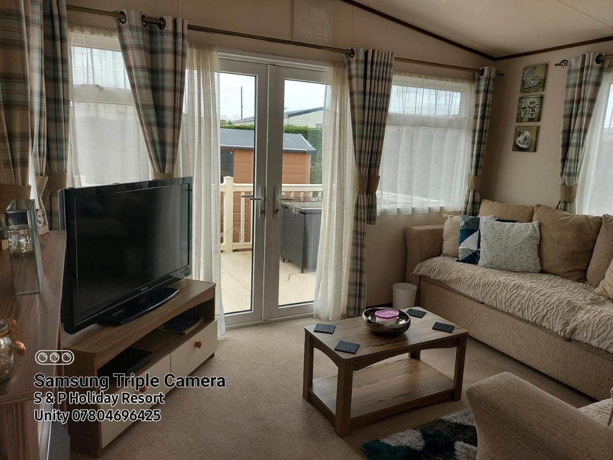 149 Holiday Resort Unity 3 Bedroom Passes Included Brean Exteriör bild