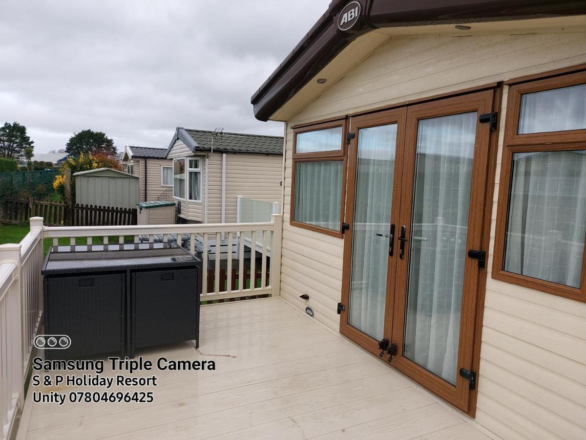 149 Holiday Resort Unity 3 Bedroom Passes Included Brean Exteriör bild