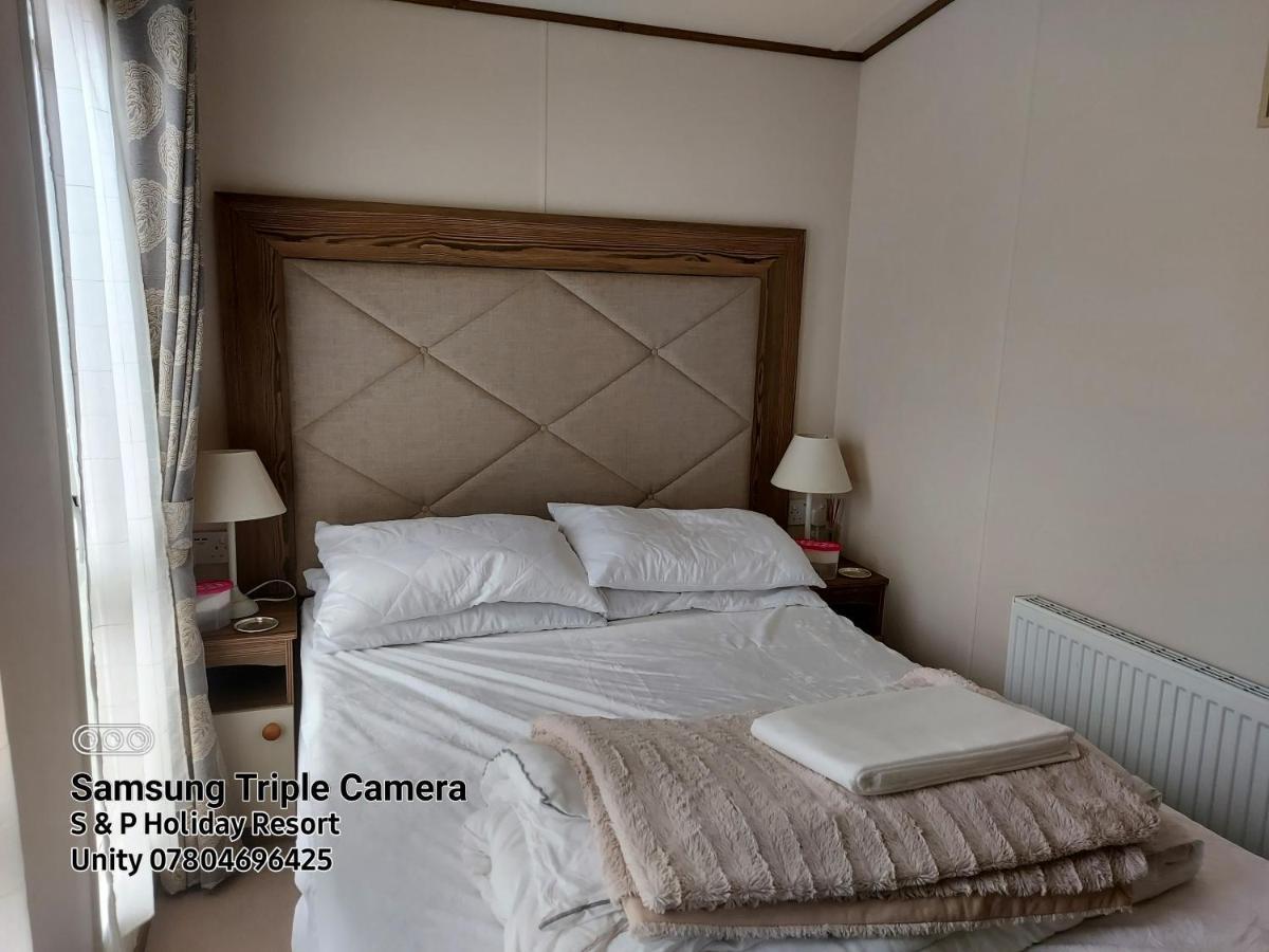 149 Holiday Resort Unity 3 Bedroom Passes Included Brean Exteriör bild
