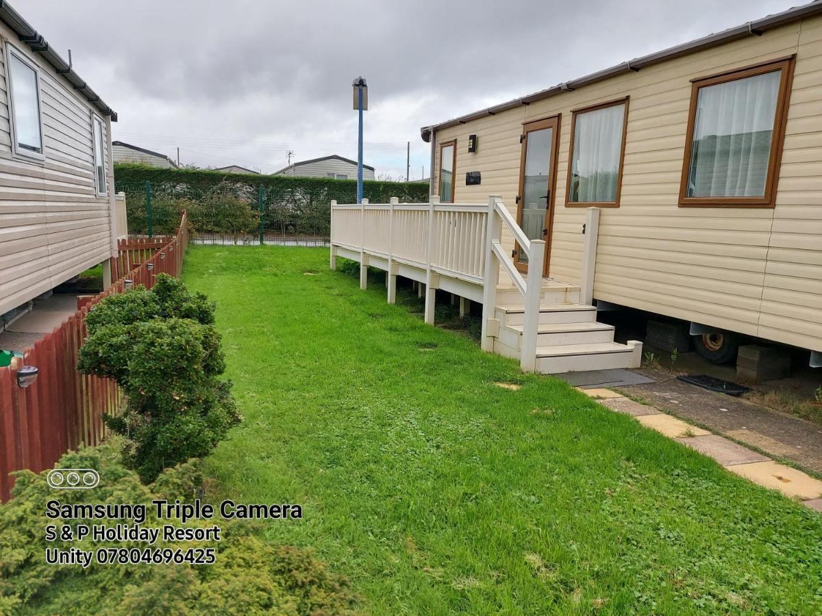 149 Holiday Resort Unity 3 Bedroom Passes Included Brean Exteriör bild