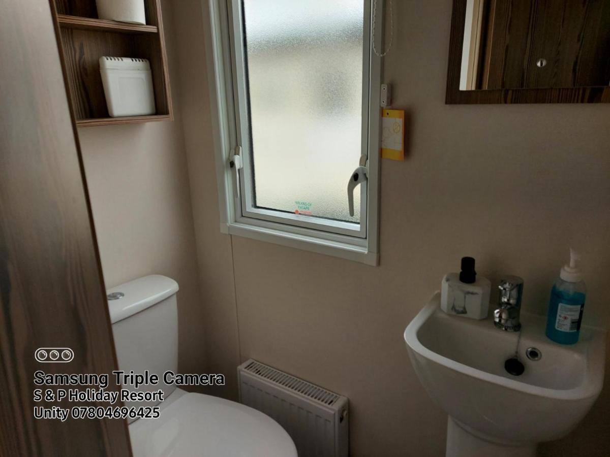 149 Holiday Resort Unity 3 Bedroom Passes Included Brean Exteriör bild